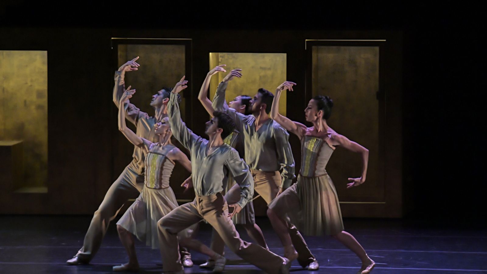 La Compañía Nacional de Danza propuso tres coreografías diferentes en el Generalife.