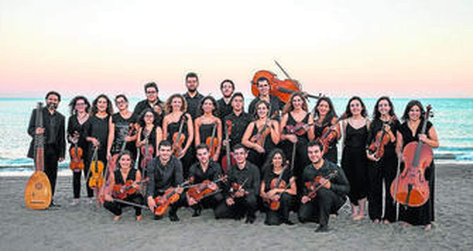 Formación actual de la Joven Orquesta Barroca de Andalucía, en una imagen promocional.