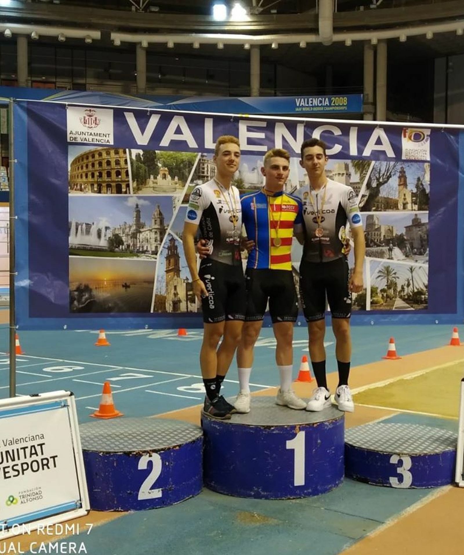 El podio de la prueba de persecución estuvo copado por el equipo granadino.