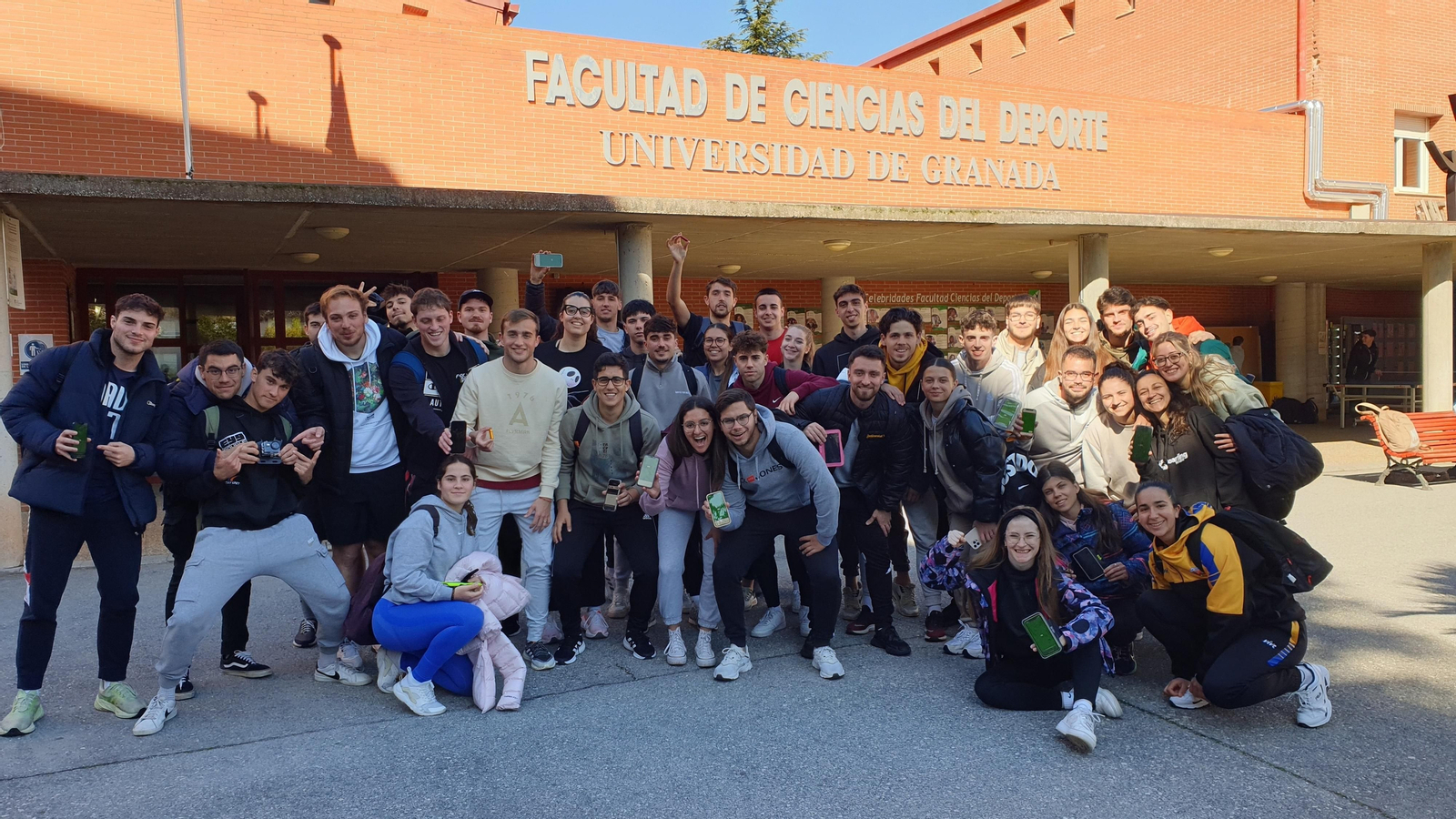 INEF 'convierte' sus clases en un concurso de televisión de HBO