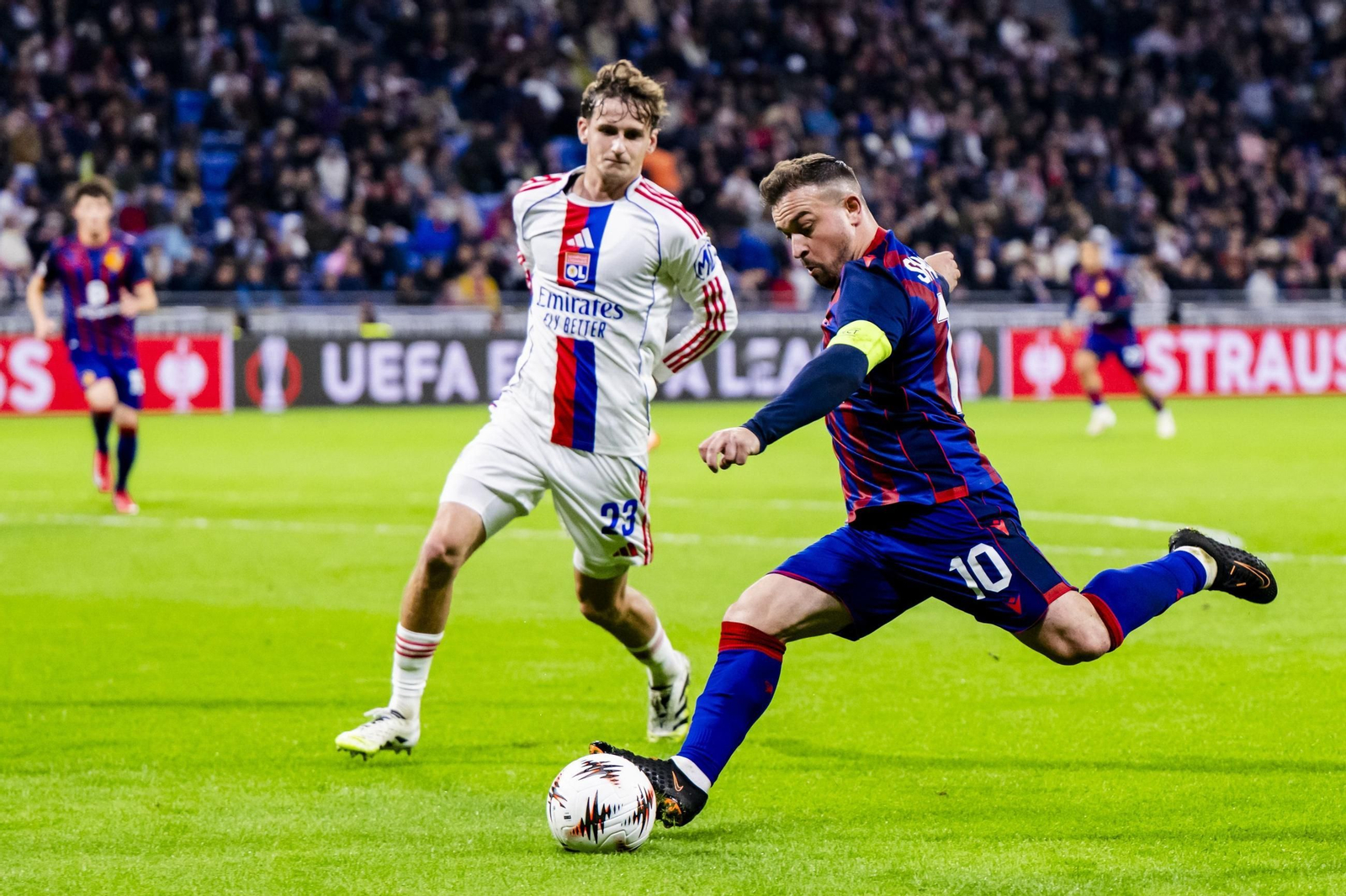 Lyon-Basilea (52).jpg