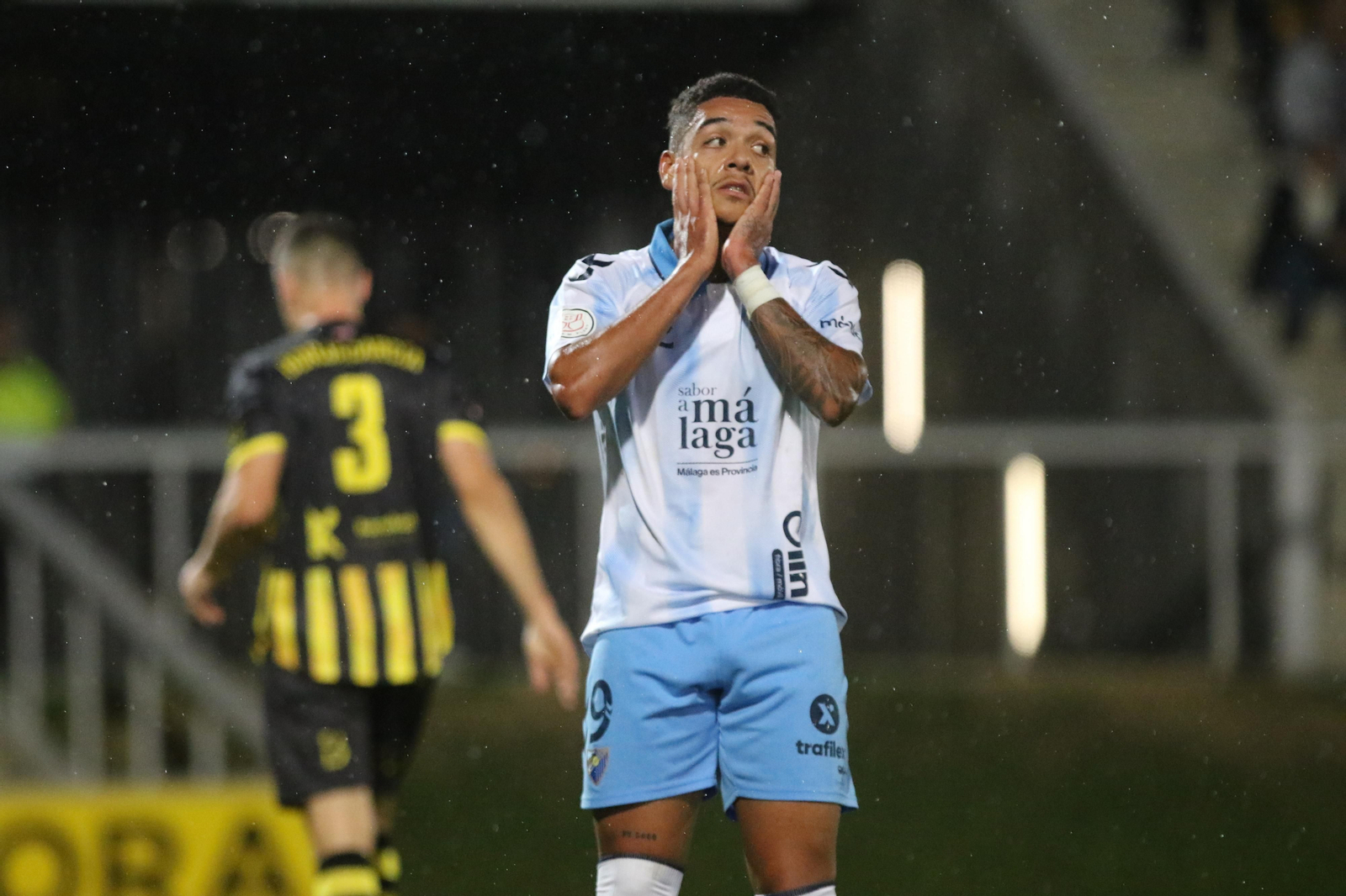 El Barakaldo-Málaga CF, en fotos
