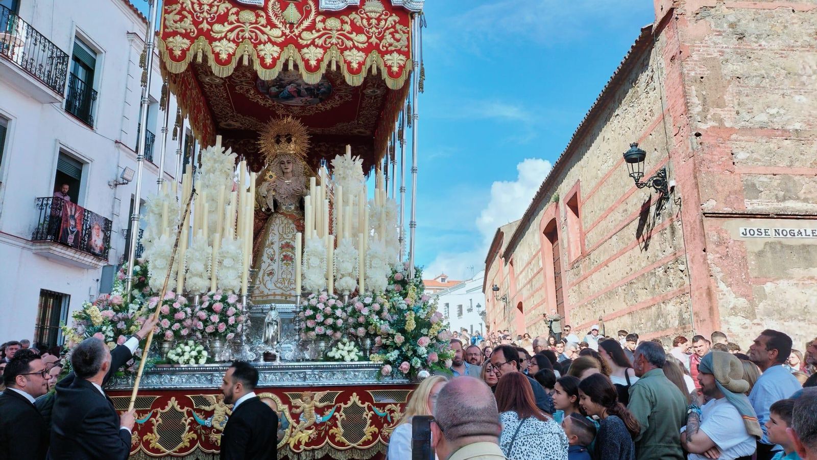 ARACENA (Virgen de la Candelaria).