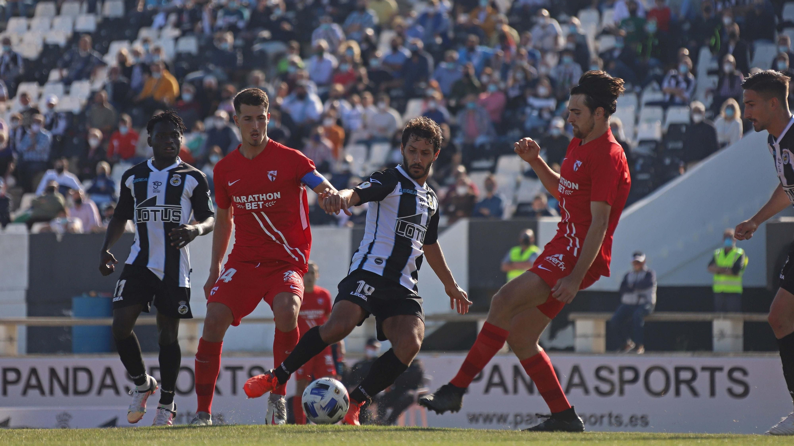 Las mejores fotos del Balona - Sevilla Atlético