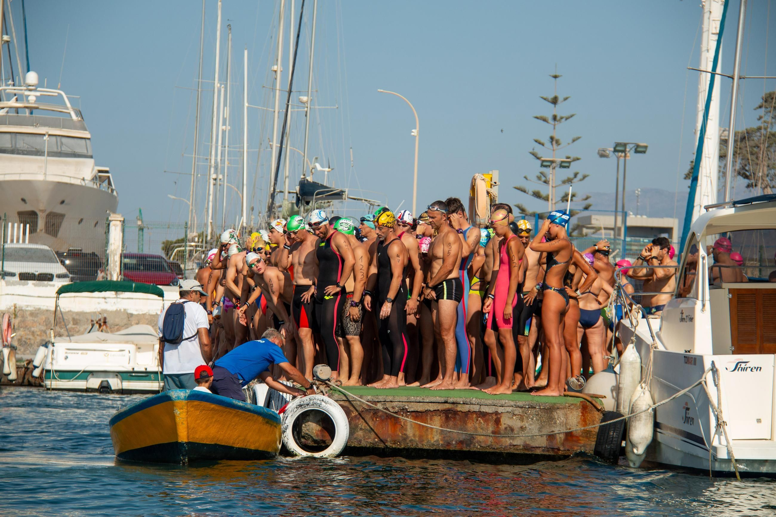 La LXXXIV Travesía a Nado del Puerto de Motril, en imágenes