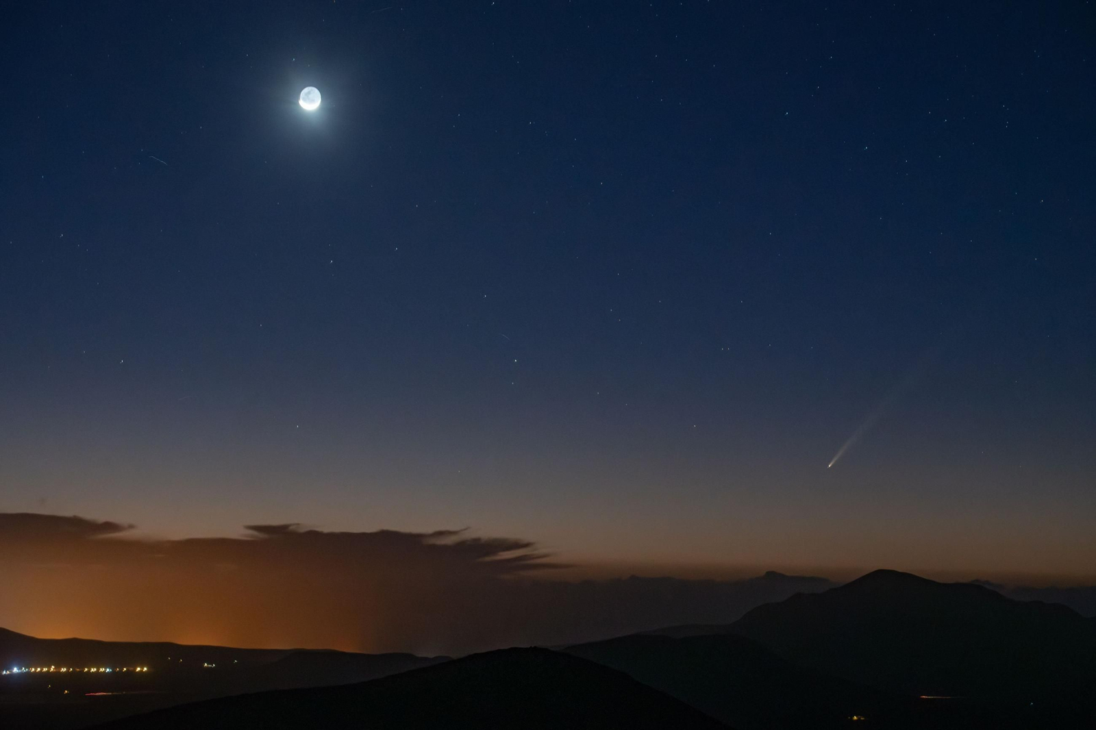 Foto del cometa C/2023 A3 (Tsuchinshan-ATLAS) visto desde Gran Canaria Foto del cometa C/2023 A3 (Tsuchinshan-ATLAS) visto desde Gran Canaria