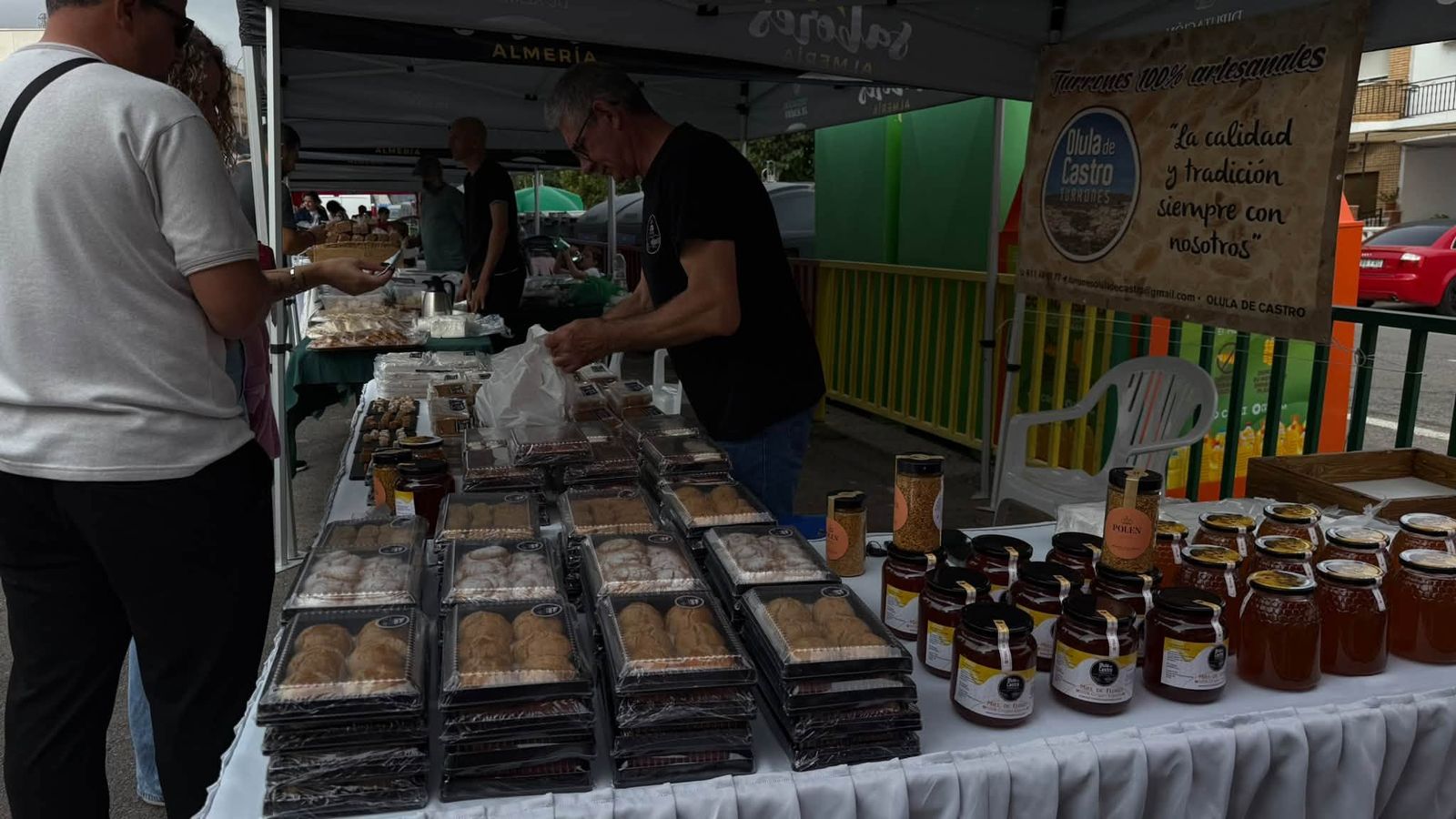 XIV Ecomercado de Abla, todo un escaparate para los productos de cercanía, en imágenes