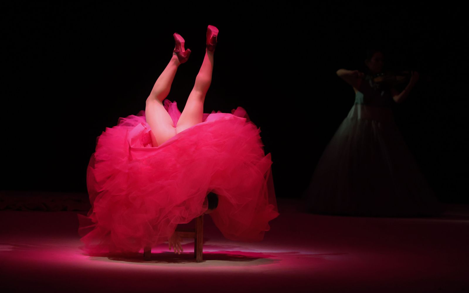 Las imágenes del espectáculo de Rocío Molina en la Bienal