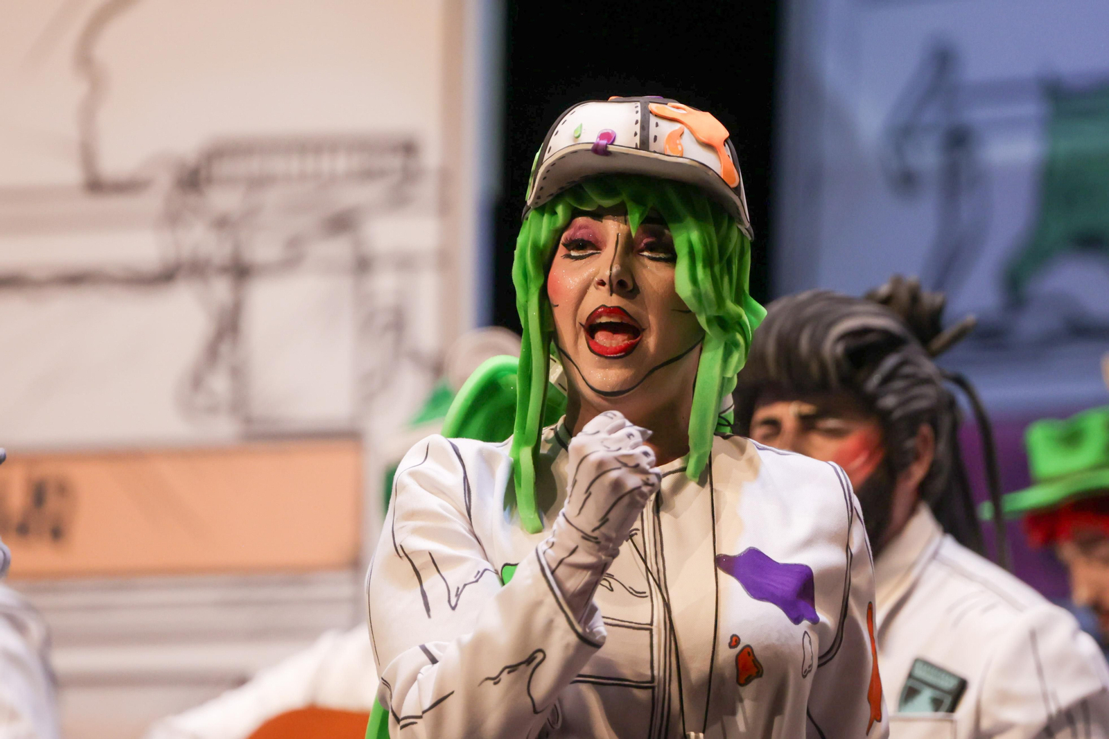 Imágenes de la actuación de la comparsa de Huelva "La Tinta Obrera" en las semifinales del Carnaval Colombino