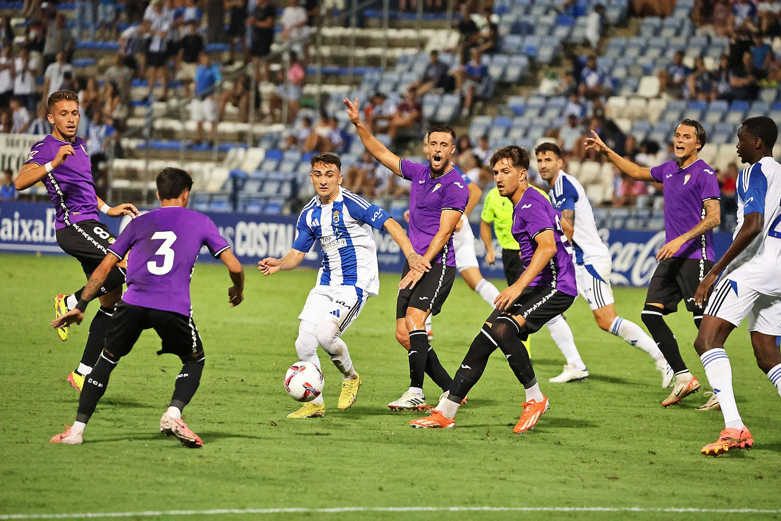 Las mejores imágenes del Trofeo Colombino entre el Recreativo de Huelva y el Córdoba CF