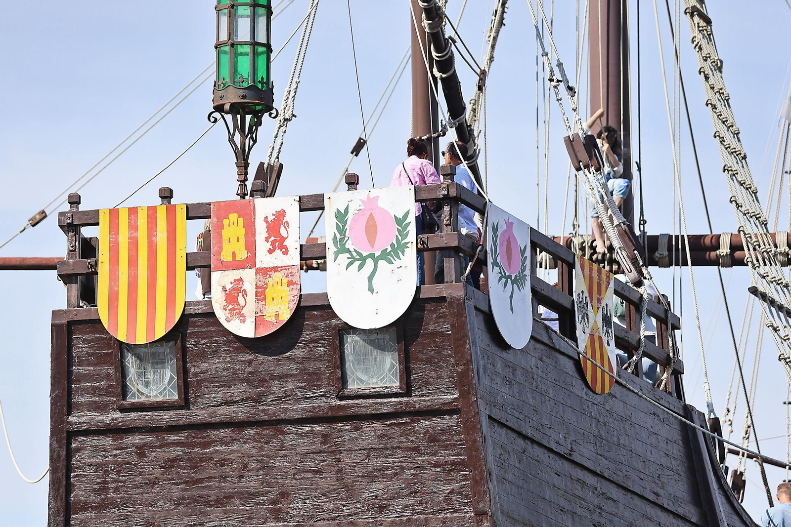 Imágenes de las Jornadas de puertas abiertas en el Muelle de las Carabelas
