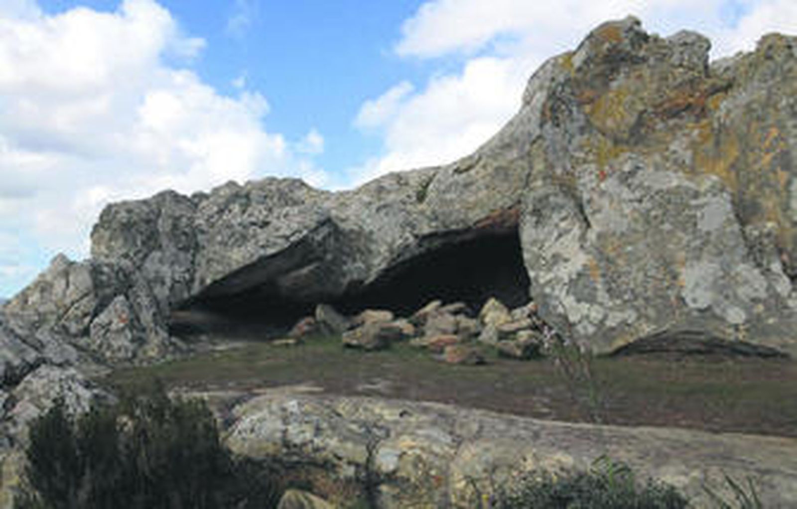 Imagen de una de las cuevas rodadas por el equipo de 'El dibujo del tiempo'.