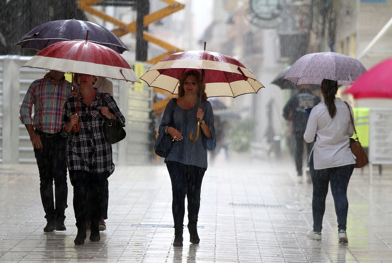 Imágenes del temporal de lluvia en Huelva.