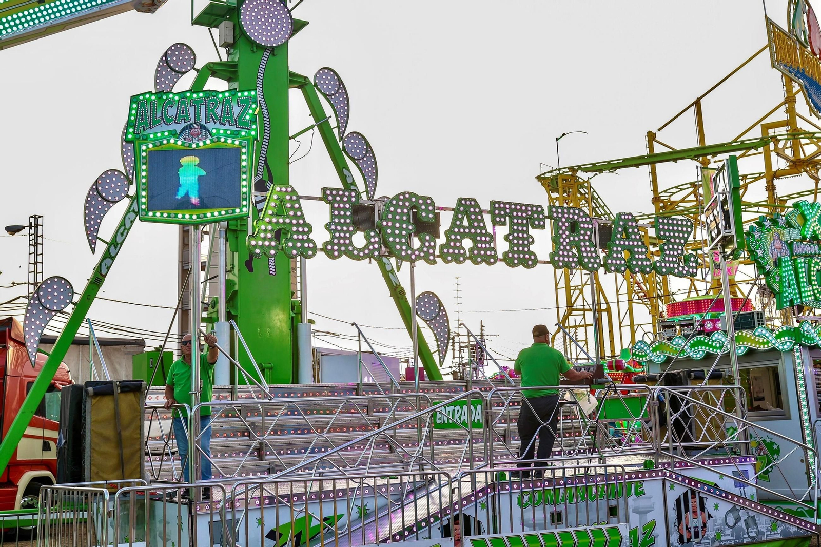 Imágenes de las primeras horas de la Feria del Corpus 2025