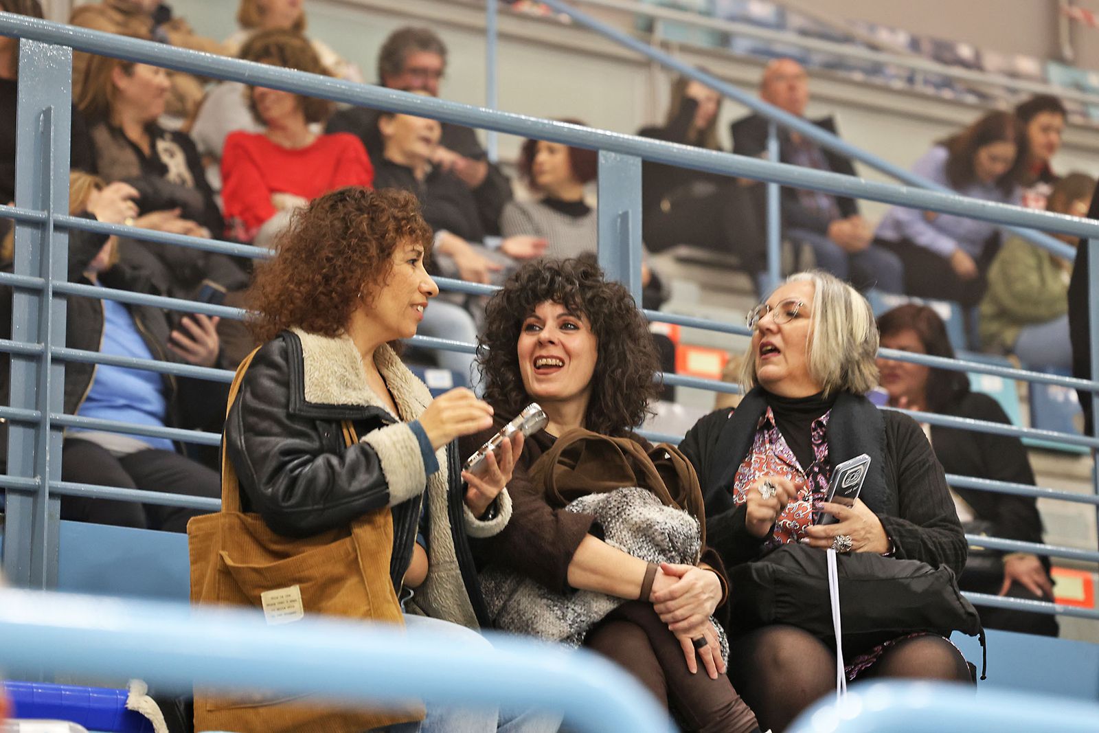 Imágenes del ambiente previo al concierto de Manolo García