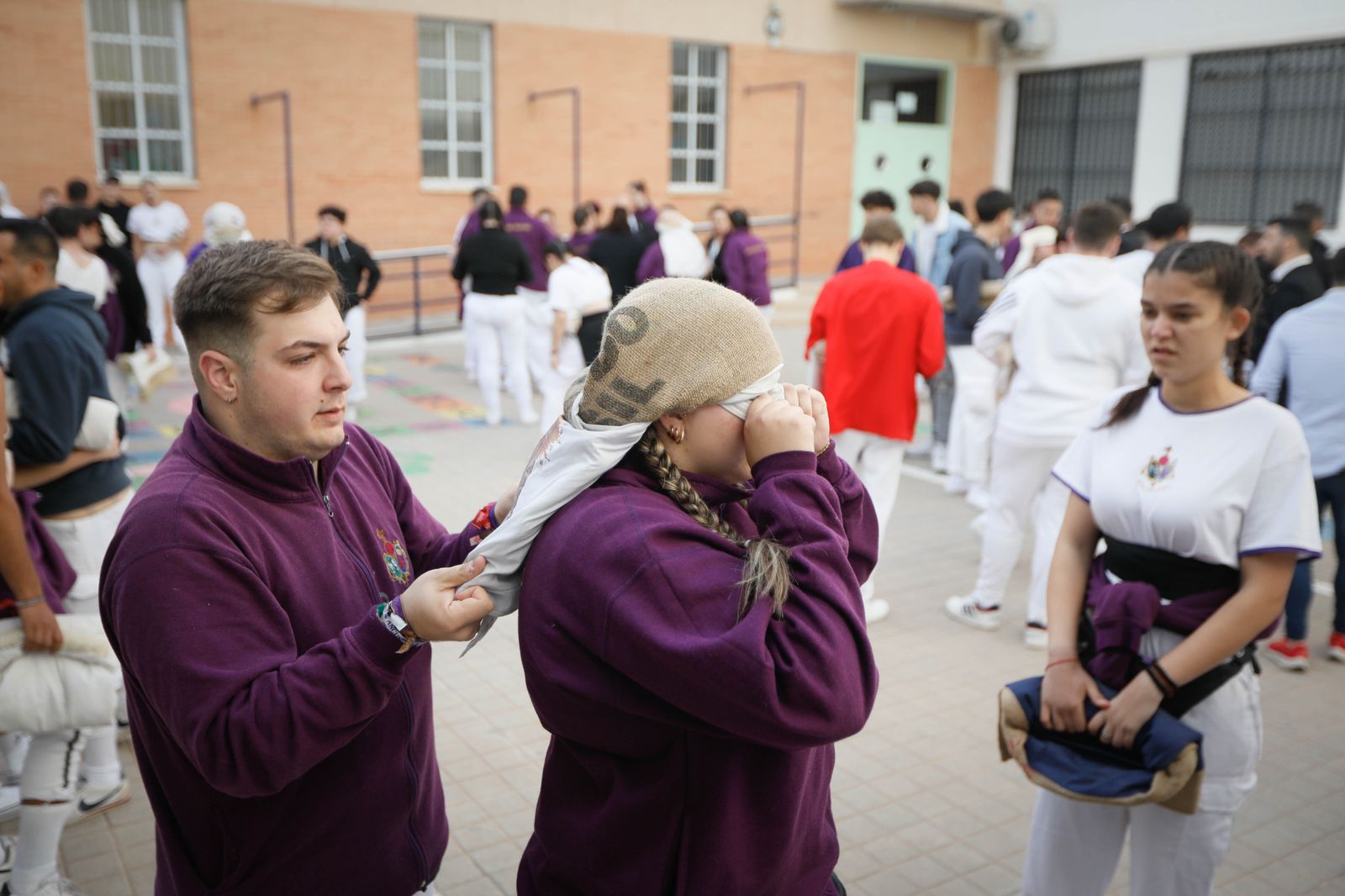 La procesión del Encuentro, en imágenes