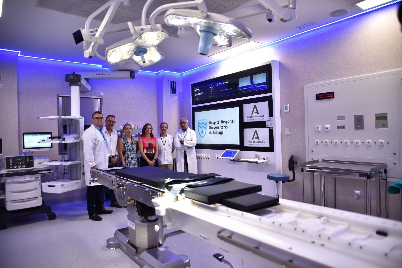 El Hospital Materno de Málaga dispone del primer quirófano híbrido con resonancia magnética de la sanidad pública andaluza