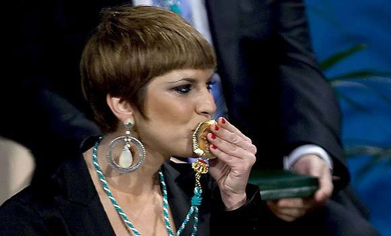 "Cantaba de clase en clase el Himno de Andalucía"