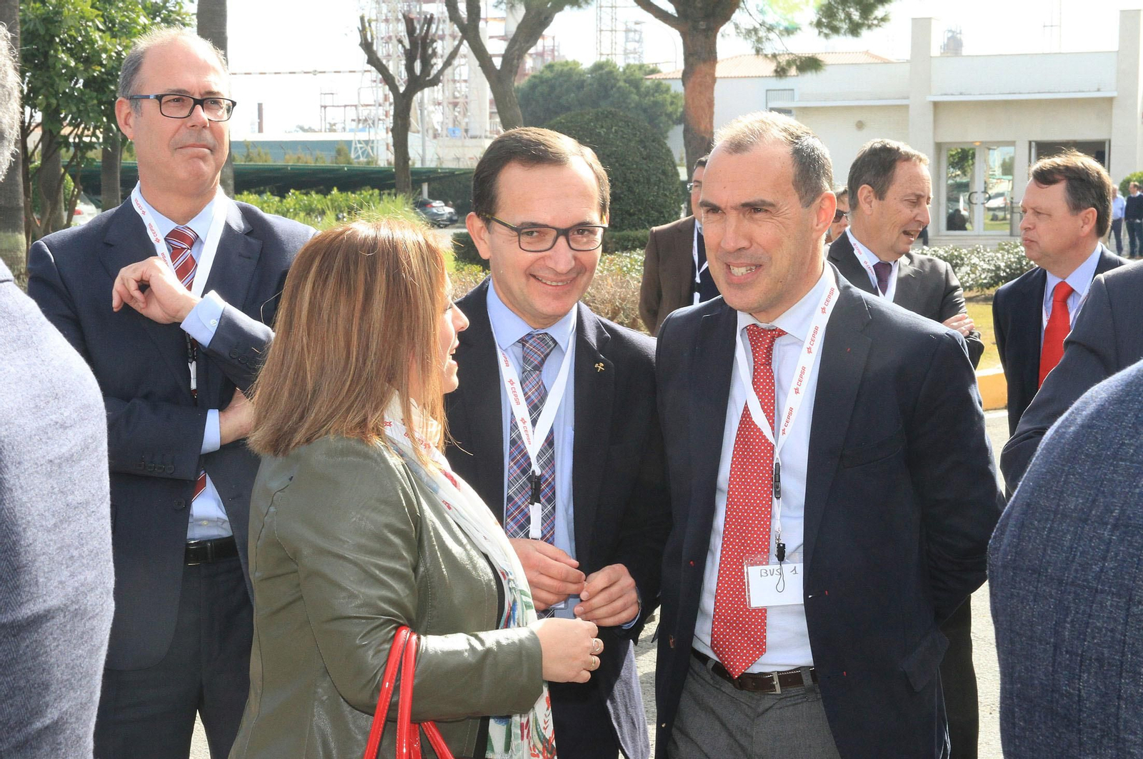 La presidenta de la Junta de Andalucía, Susana Díaz, y el consejero delegado de Cepsa, Pedro Miró, inauguran el proyecto 'Optimización de Aromáticos' de Cepsa, en imágenes