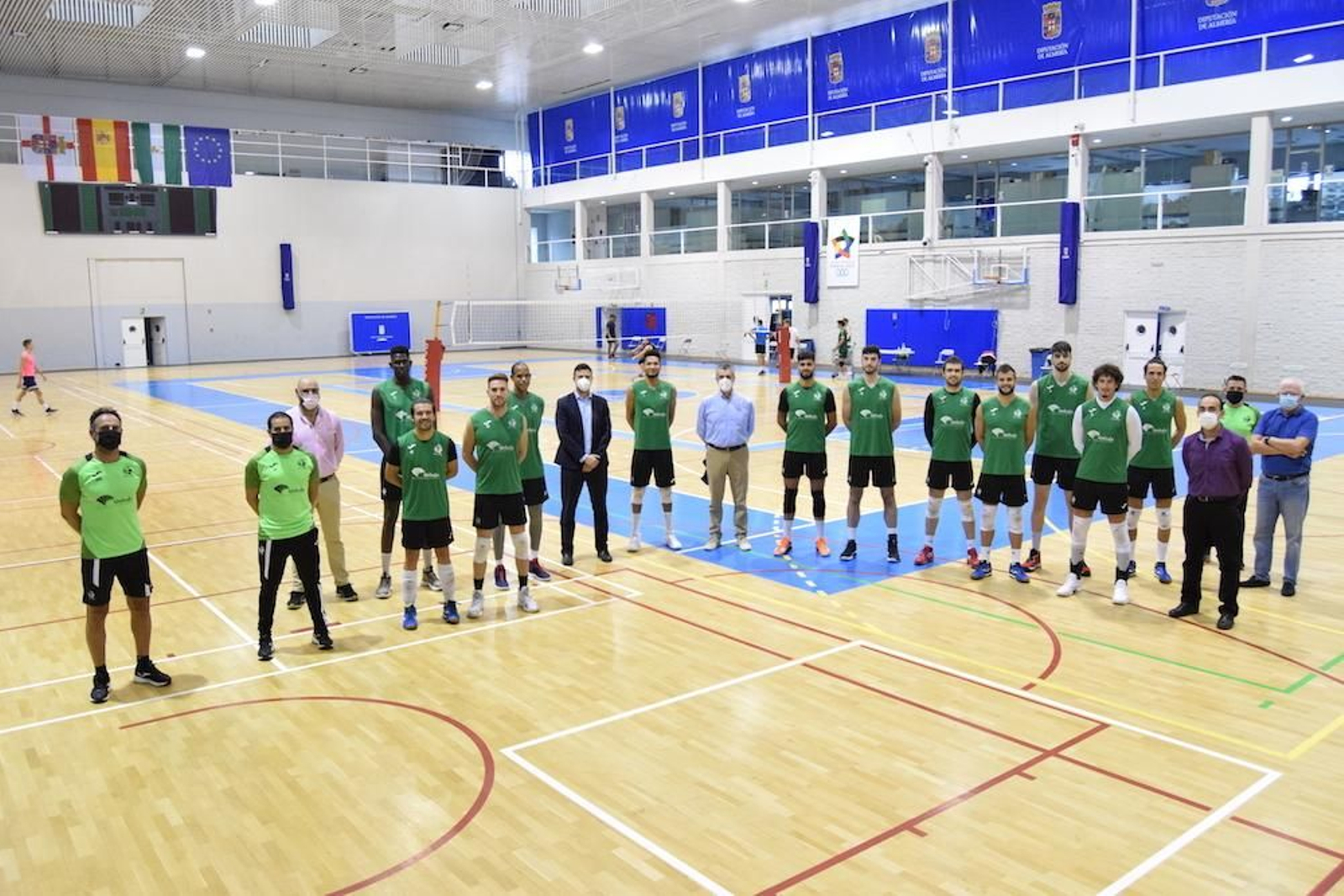 Largo viaje de Unicaja a casa de Rotogal Boiro