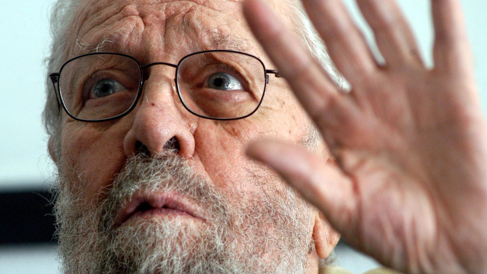 Luis García-Berlanga.