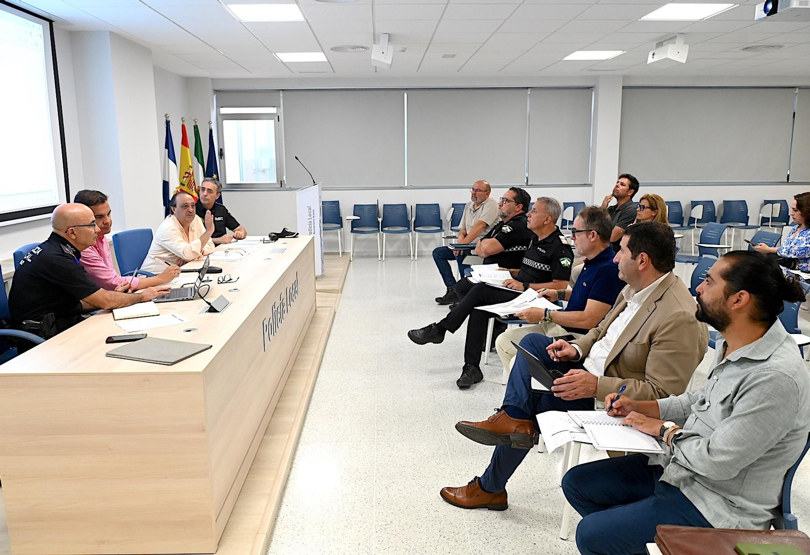 Reunión de la Mesa de Seguridad para la Velá de Santiago.