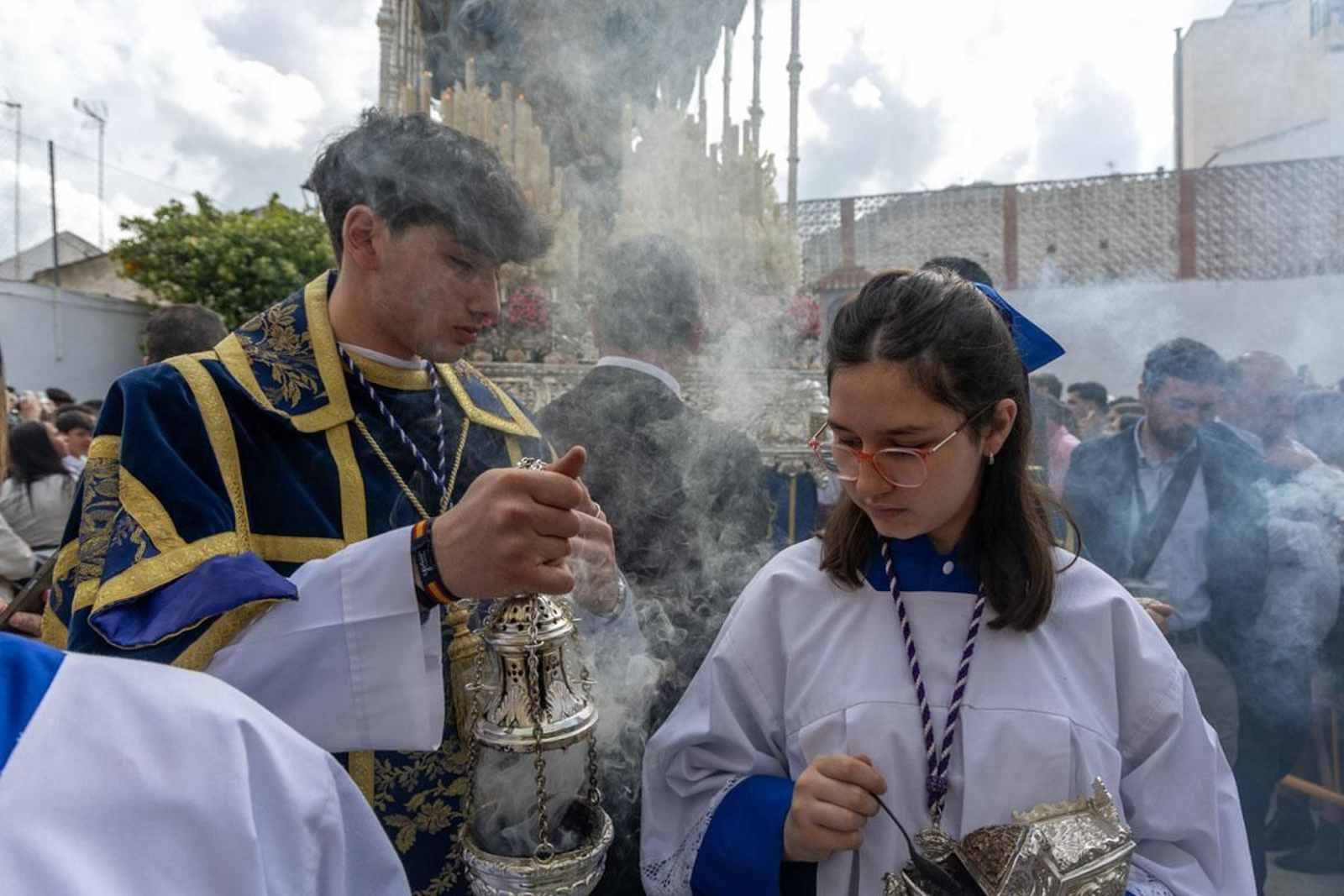 Los jiennenses arropan a las tres cofradías de la tarde en un Domingo de Ramos más caluroso de lo esperado (I)