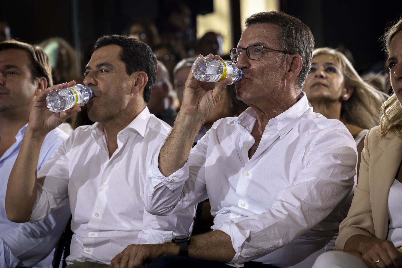 Las imágenes del mitin de Alberto Nuñez Feijoó en Cádiz