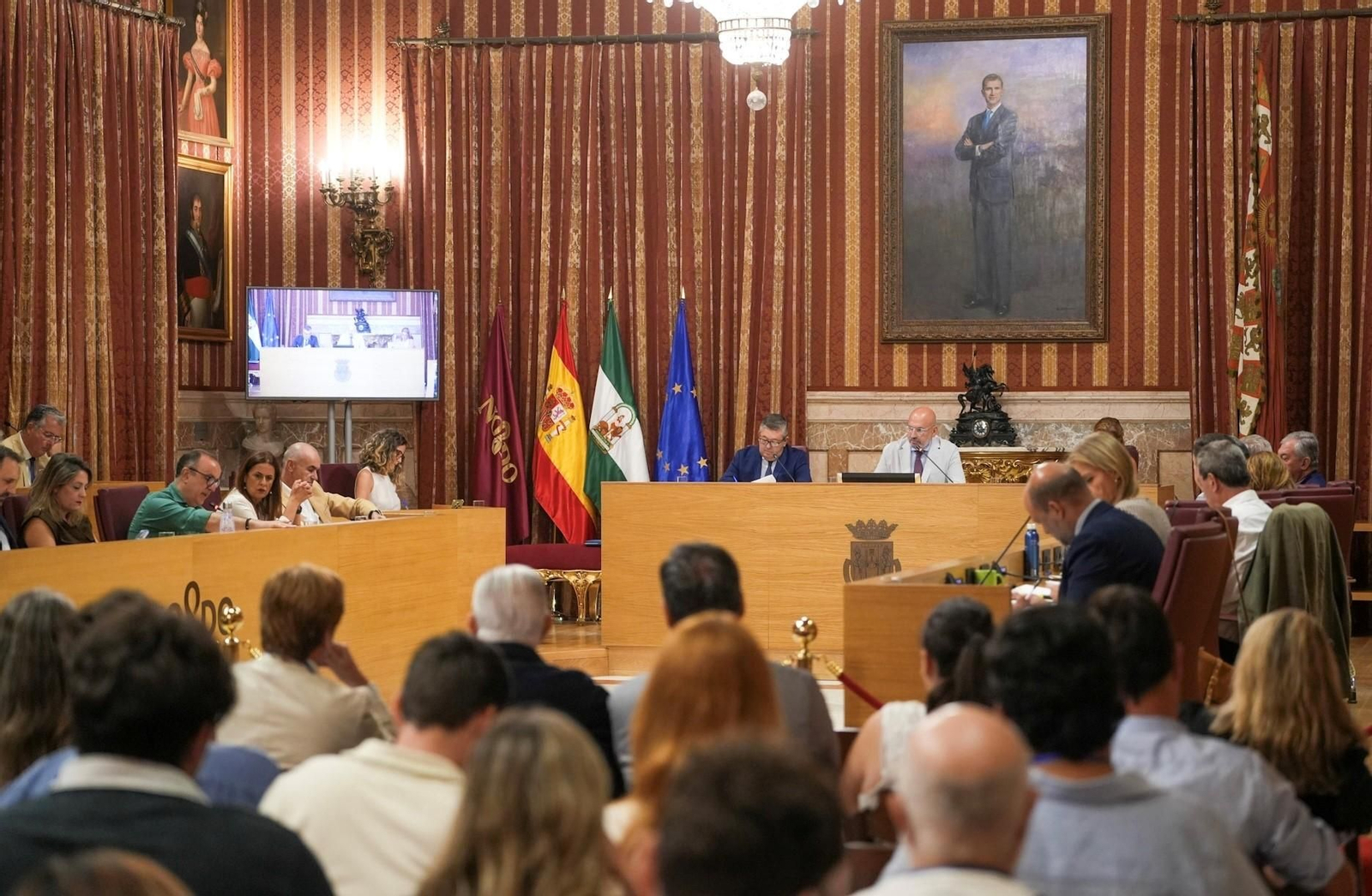 Sesión plenaria en la Casa Consistorial.