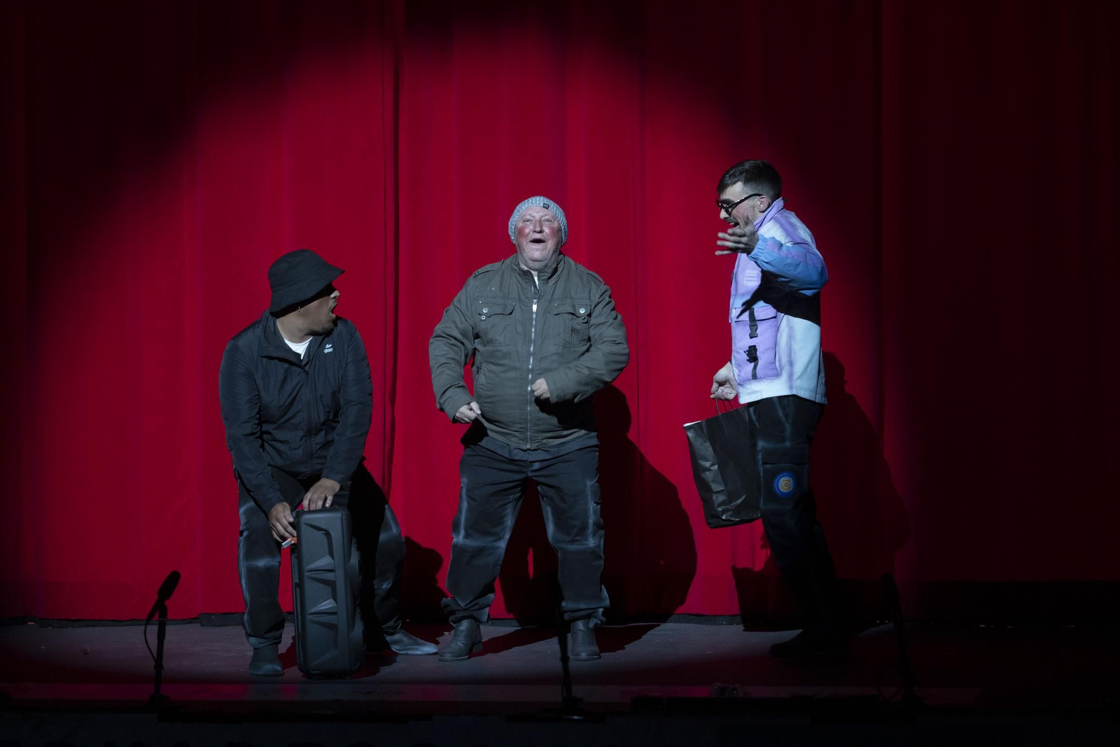 Imágenes de la actuación del cuarteto de Huelva ‘La F.O.P.A.C.”’ en el Carnaval Colombino