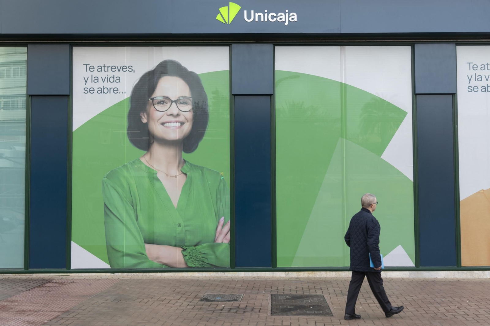 Sucursal de Unicaja.