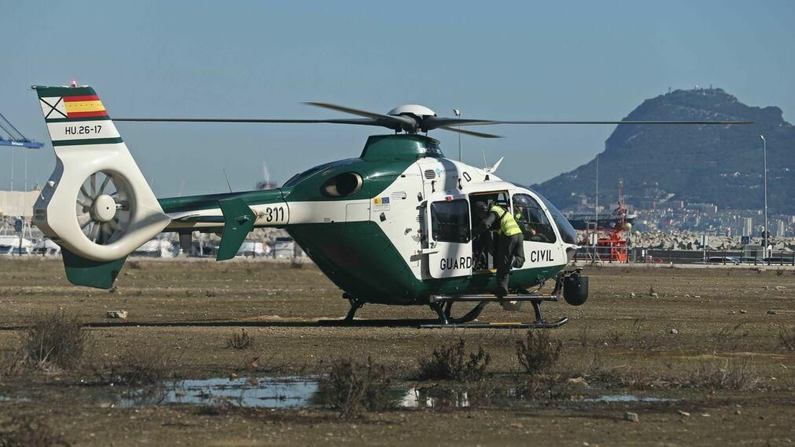 Un helicóptero de la Guardia Civil movilizado por el dispositivo.