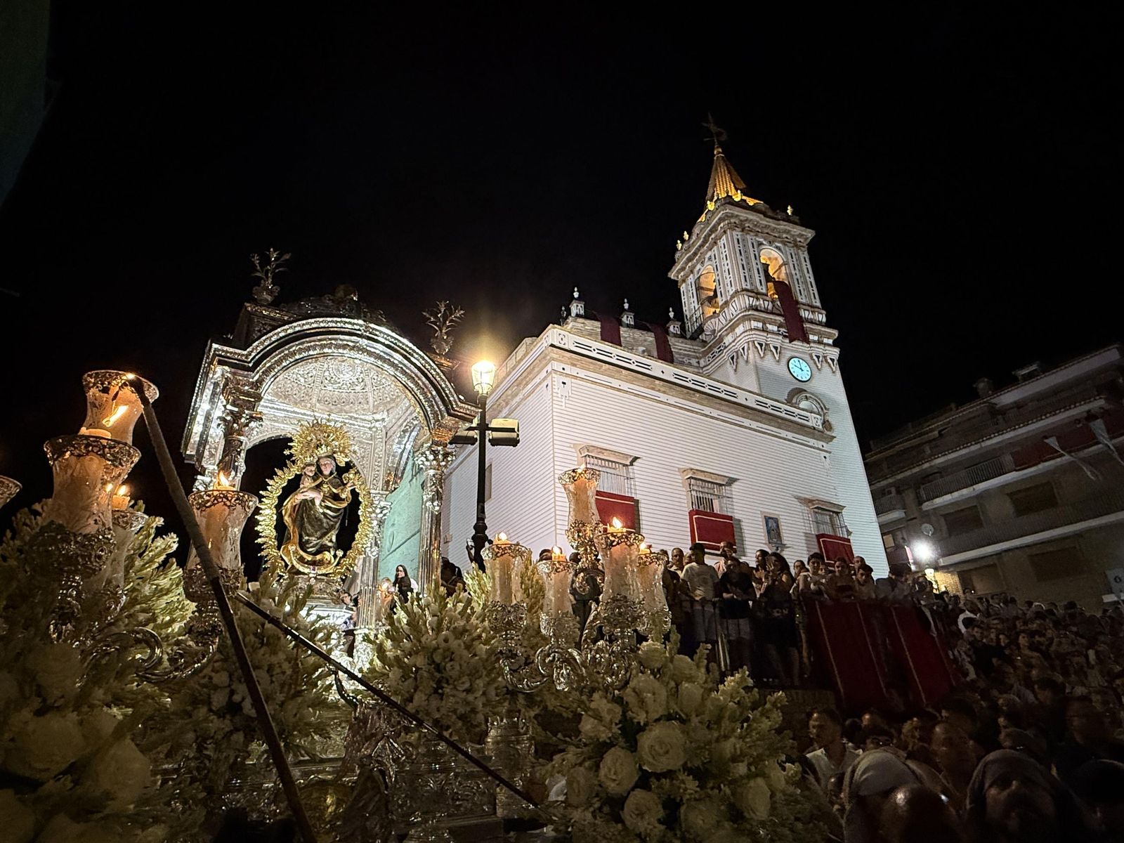 Imágenes del traslado de Nuestra Señora de la Cinta a la Parroquia Mayor de San Pedro