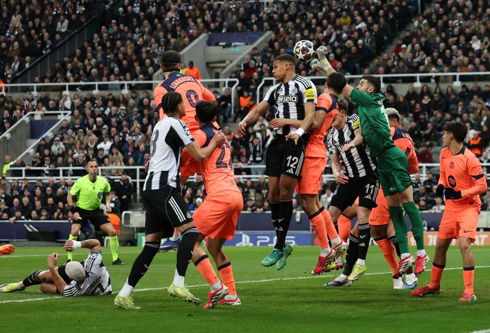 Las fotos del Newcastle-Barcelona