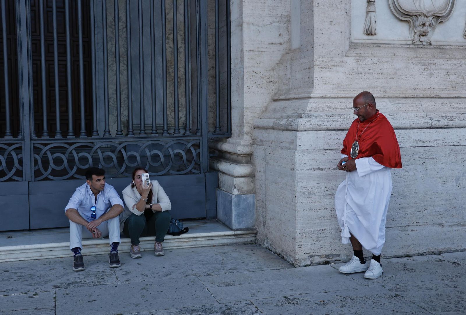 Las imágenes del viernes previo a la magna procesión en Roma del Cachorro y la Esperanza de Málaga
