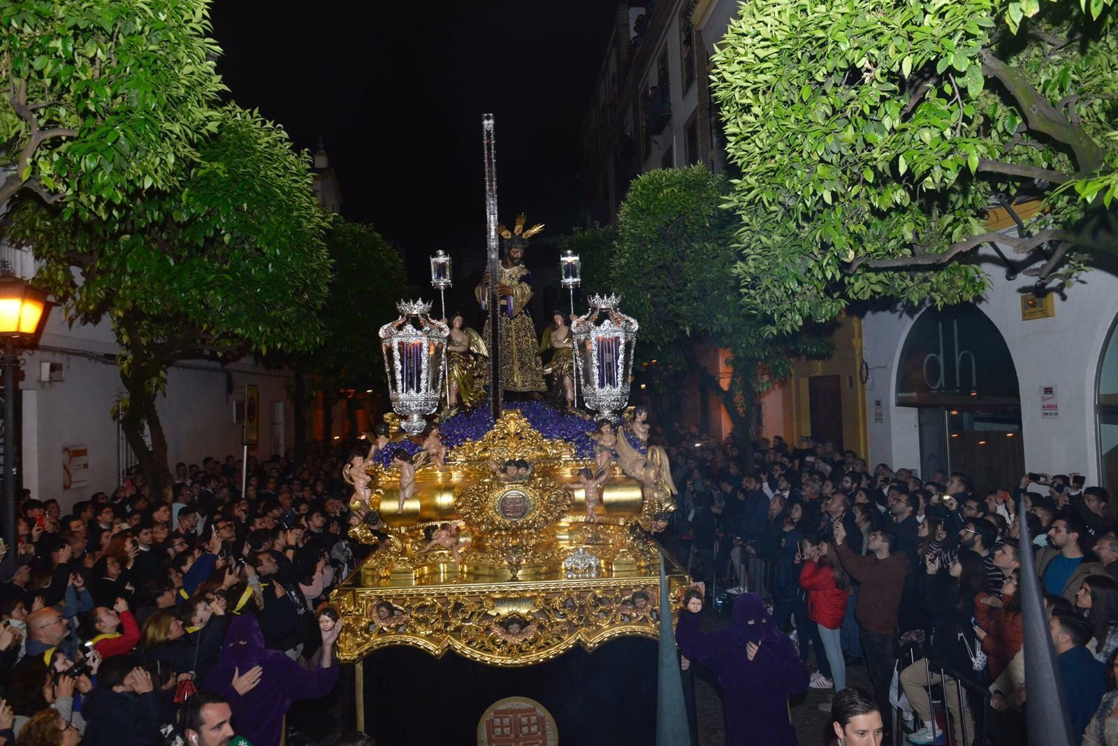 macarena para ampliar
