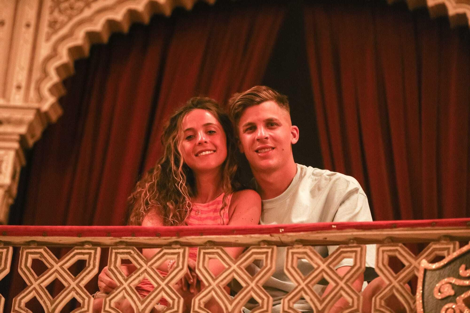 Iván Alejo disfruta del carnaval en el Falla.