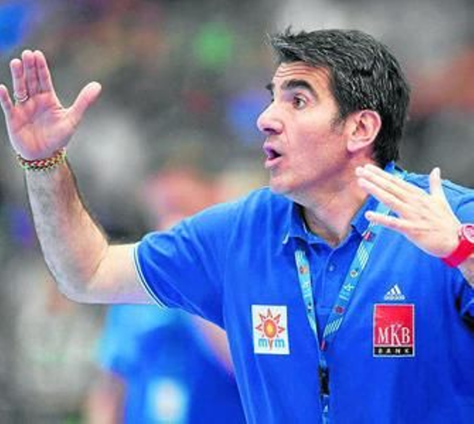 Antonio Carlos Ortega, disconforme ante una decisión.