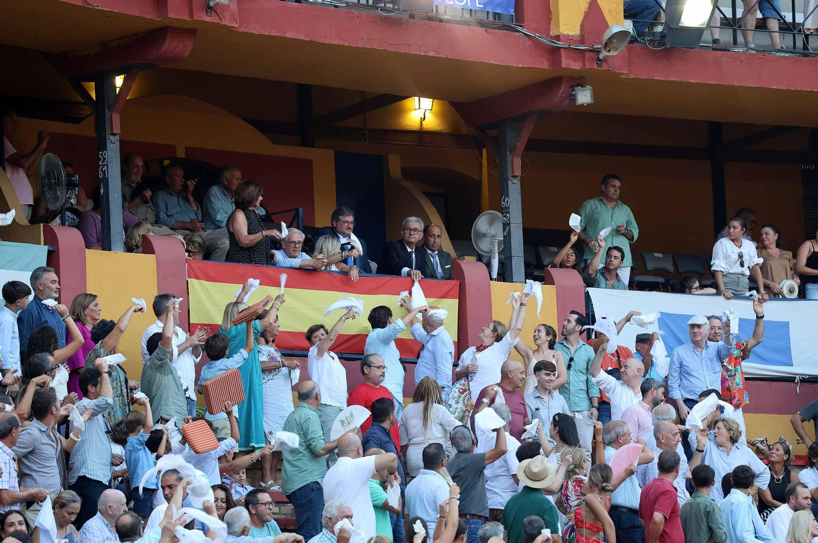 Búscate en la Novillada celebrada en la Plaza de Toros La Merced con motivo de las Fiestas Colombinas 2025