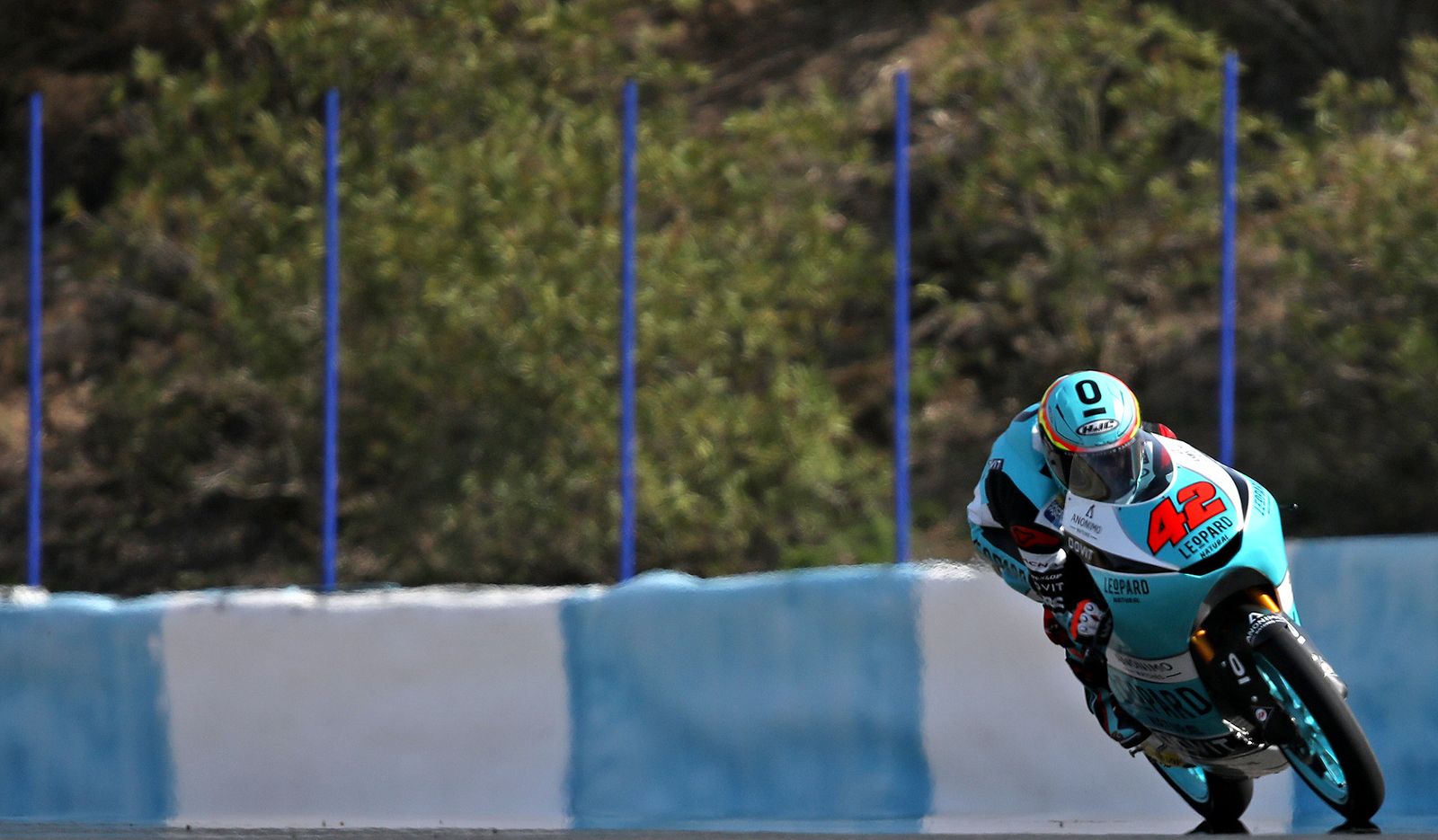 Imágenes de los entrenamientos de Moto2 y Moto3