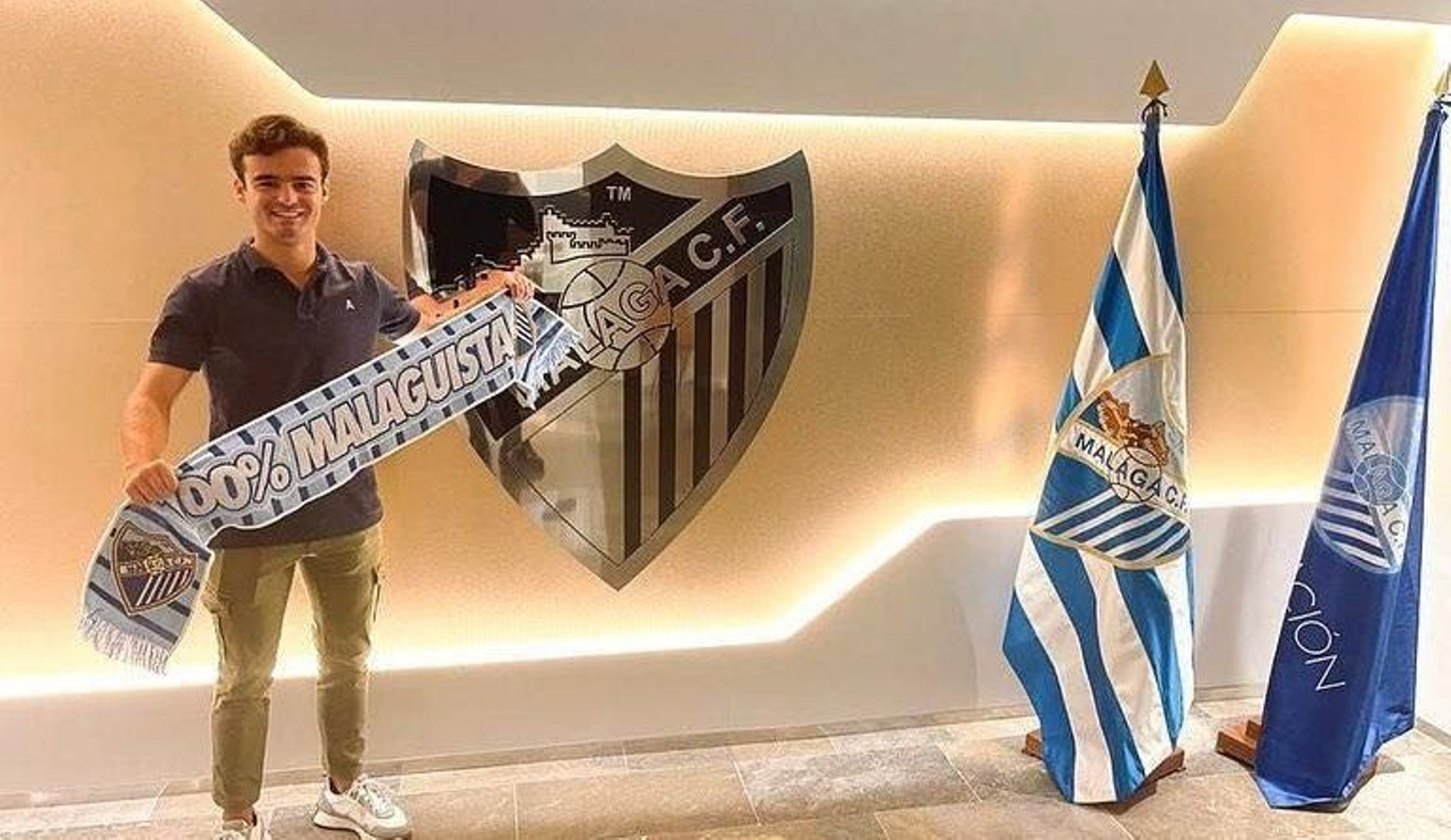 Paco Fernández durante su presentación.