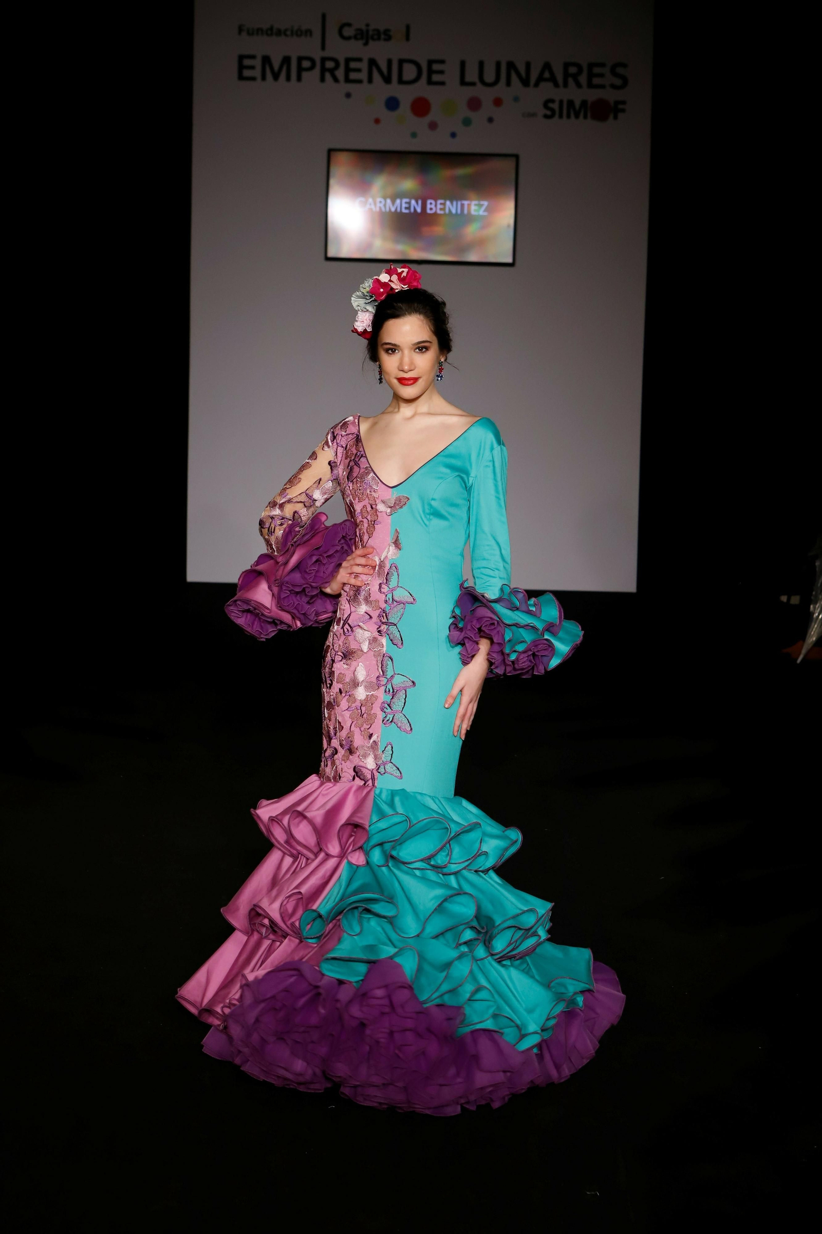 Desfile de Carmen Benitez en Emprende Lunares 2020