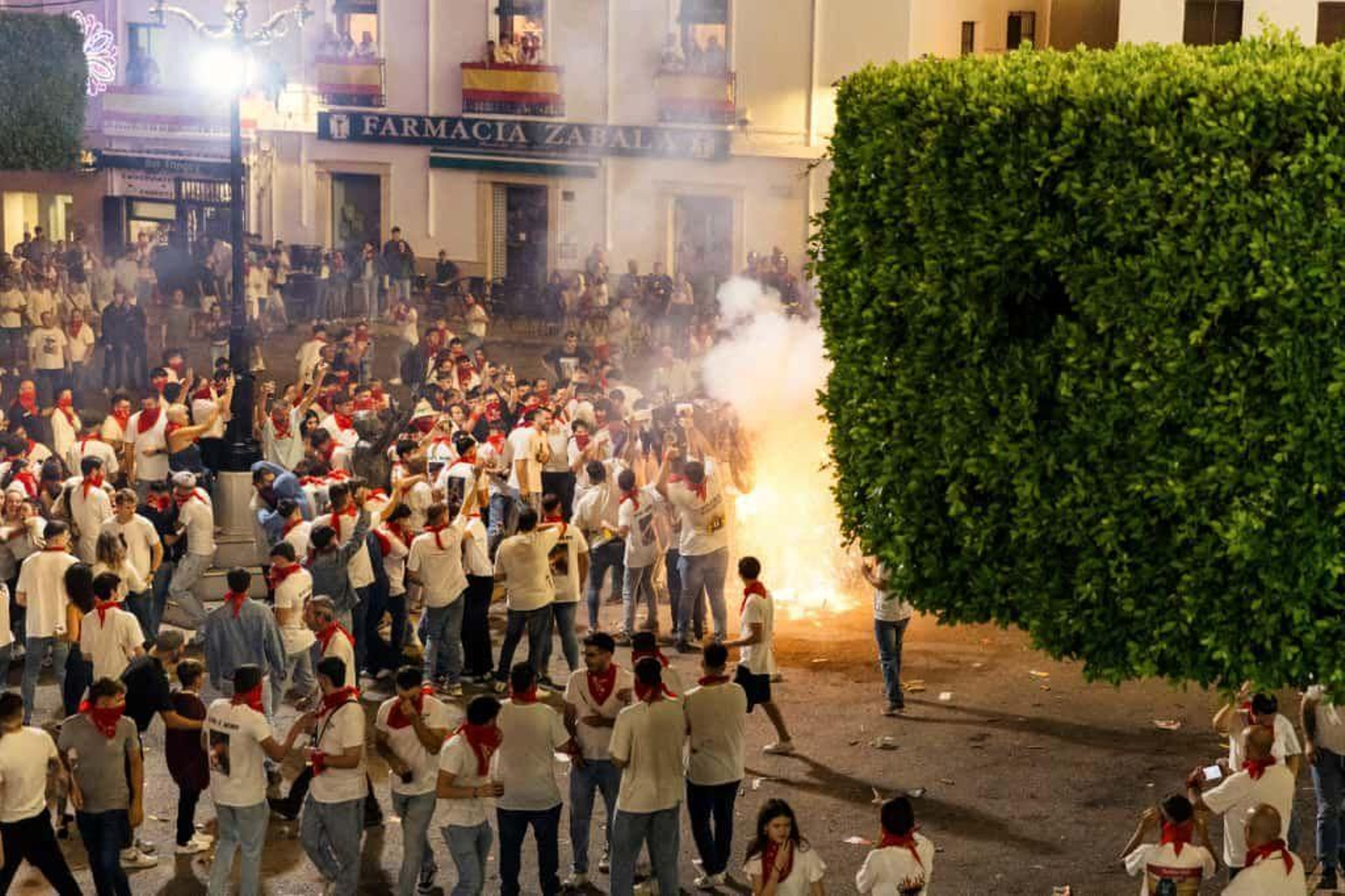 Así se han vividoi los Toros de Fuego por el Cristo de la Luz de Dalías