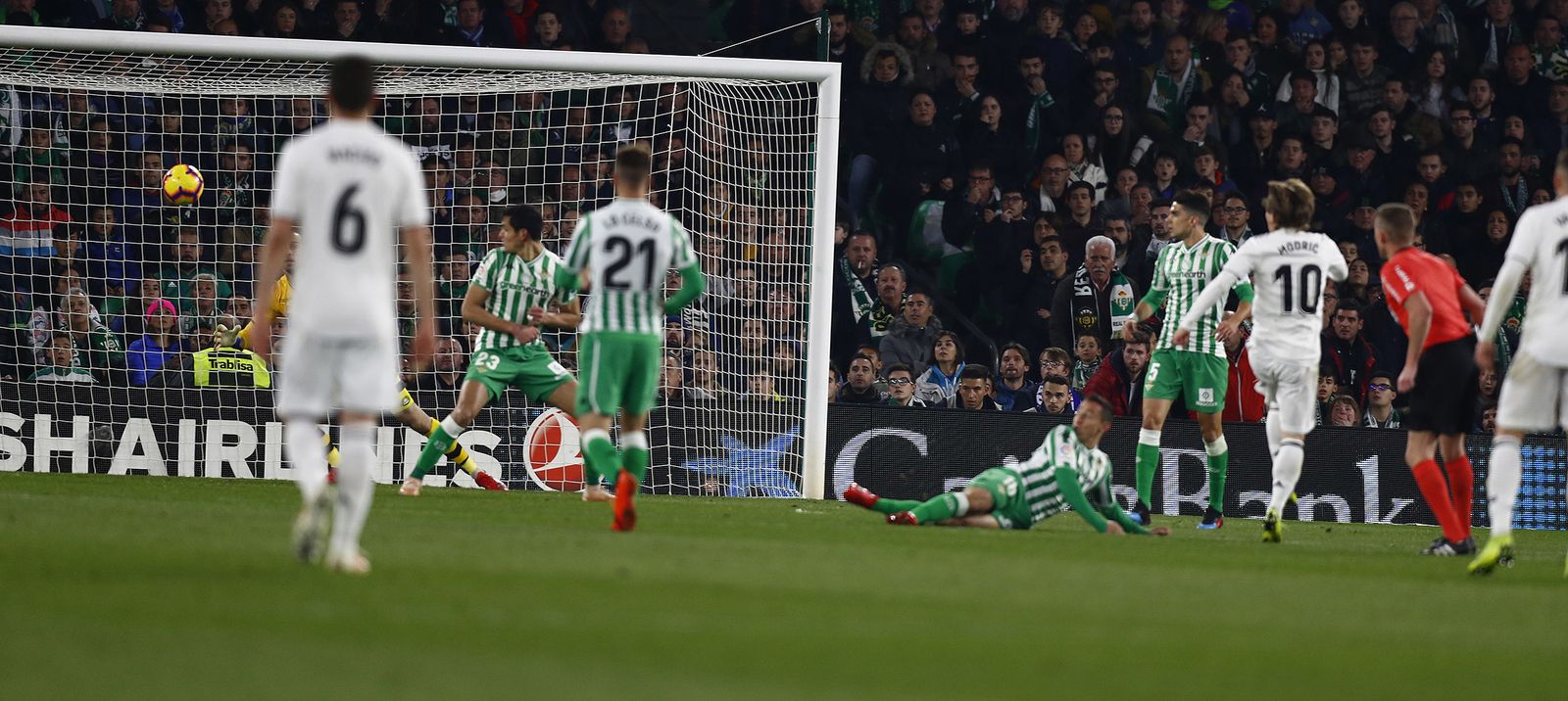 El Betis-Real Madrid, en imágenes