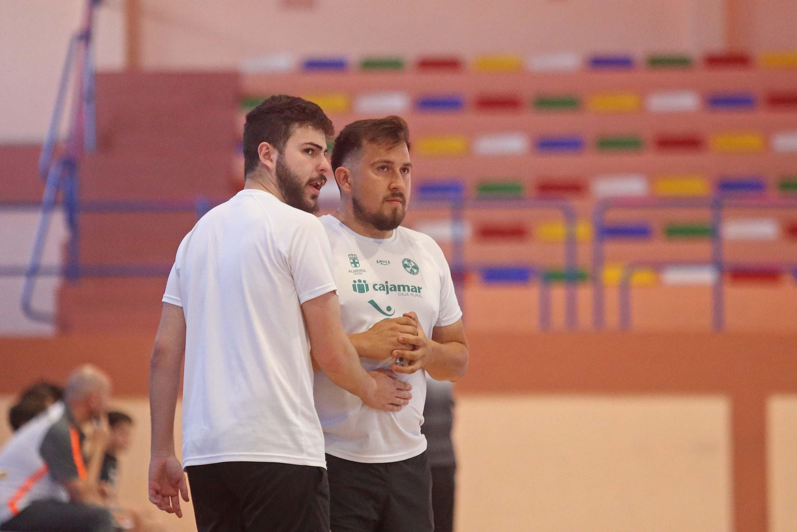 Fotos de la jornada inaugural del CADEBA alevín de balonmano en La Línea