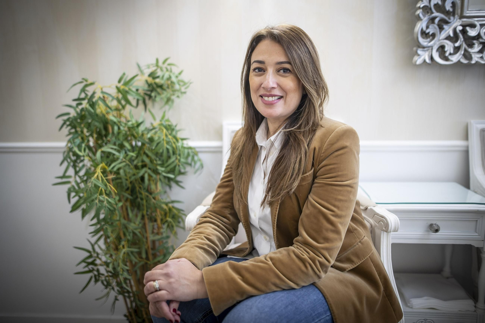 Houda Hasnaoui, directora y fundadora de Divas Beauty Lounge.