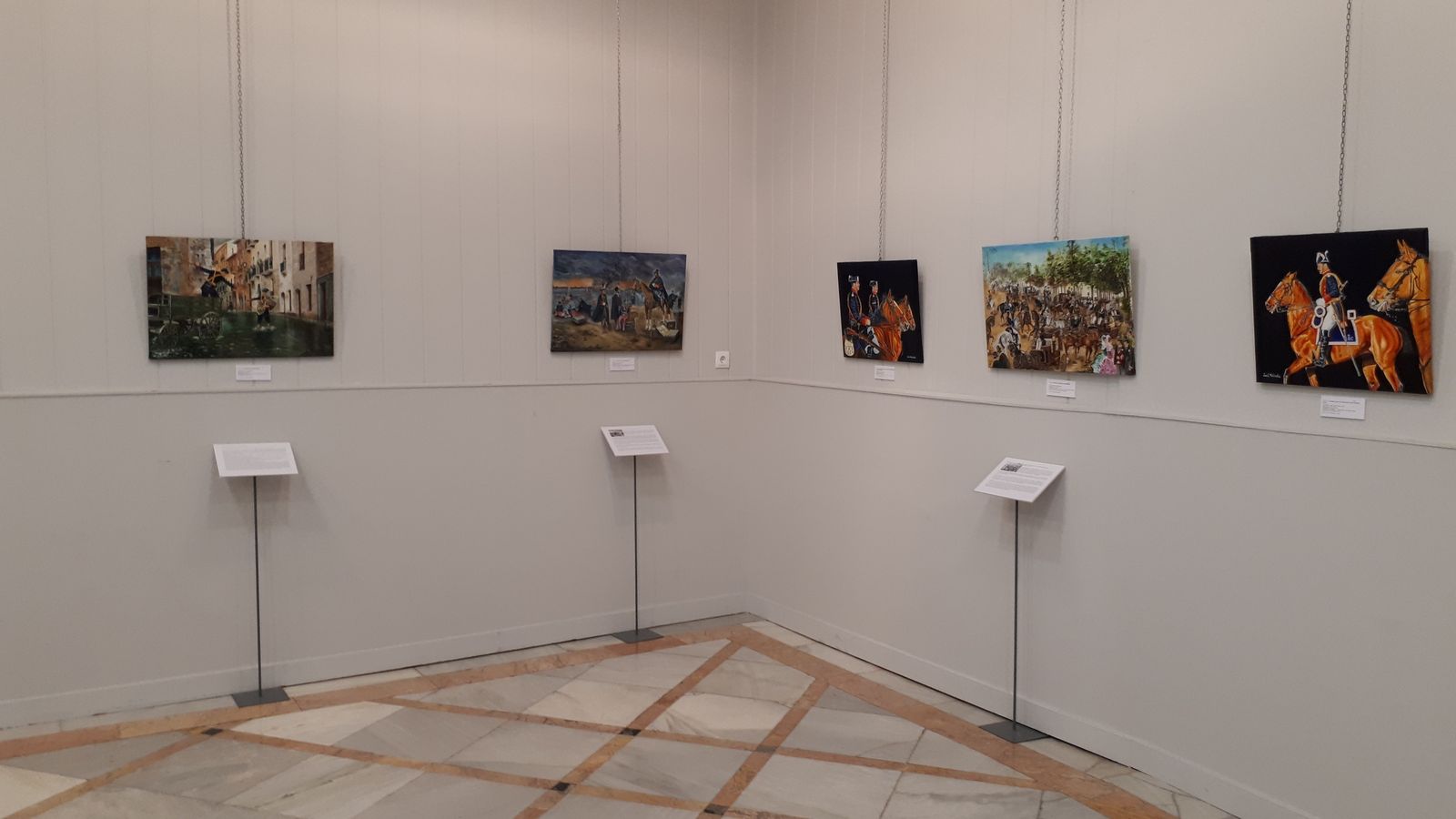 La muestra es un preámbulo-homenaje al 175 Aniversario de la fundación de la Guardia Civil.