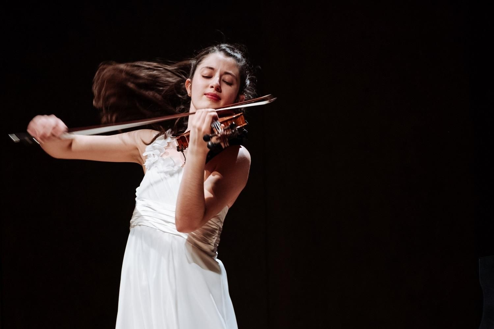 La violinista María Dueñas Fernández.
