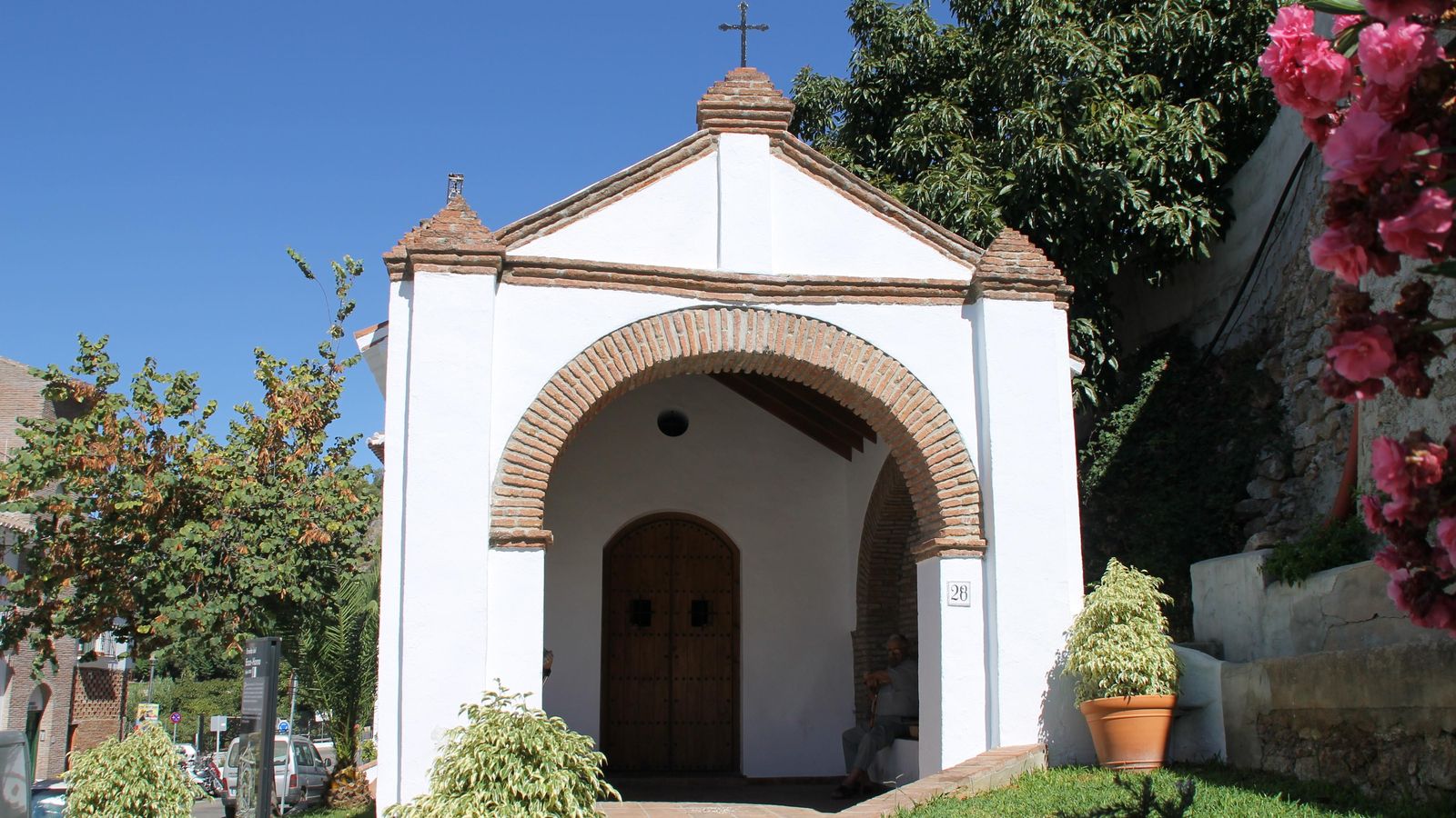 La ermita del Ecce Homo o capilla del Santo Cristo de la Caña. La ermita del Ecce Homo o capilla del Santo Cristo de la Caña.