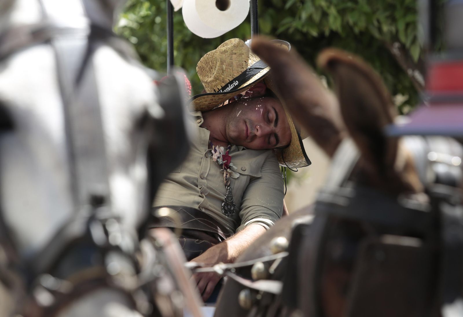 Paso de las hermandades por Villamanrique